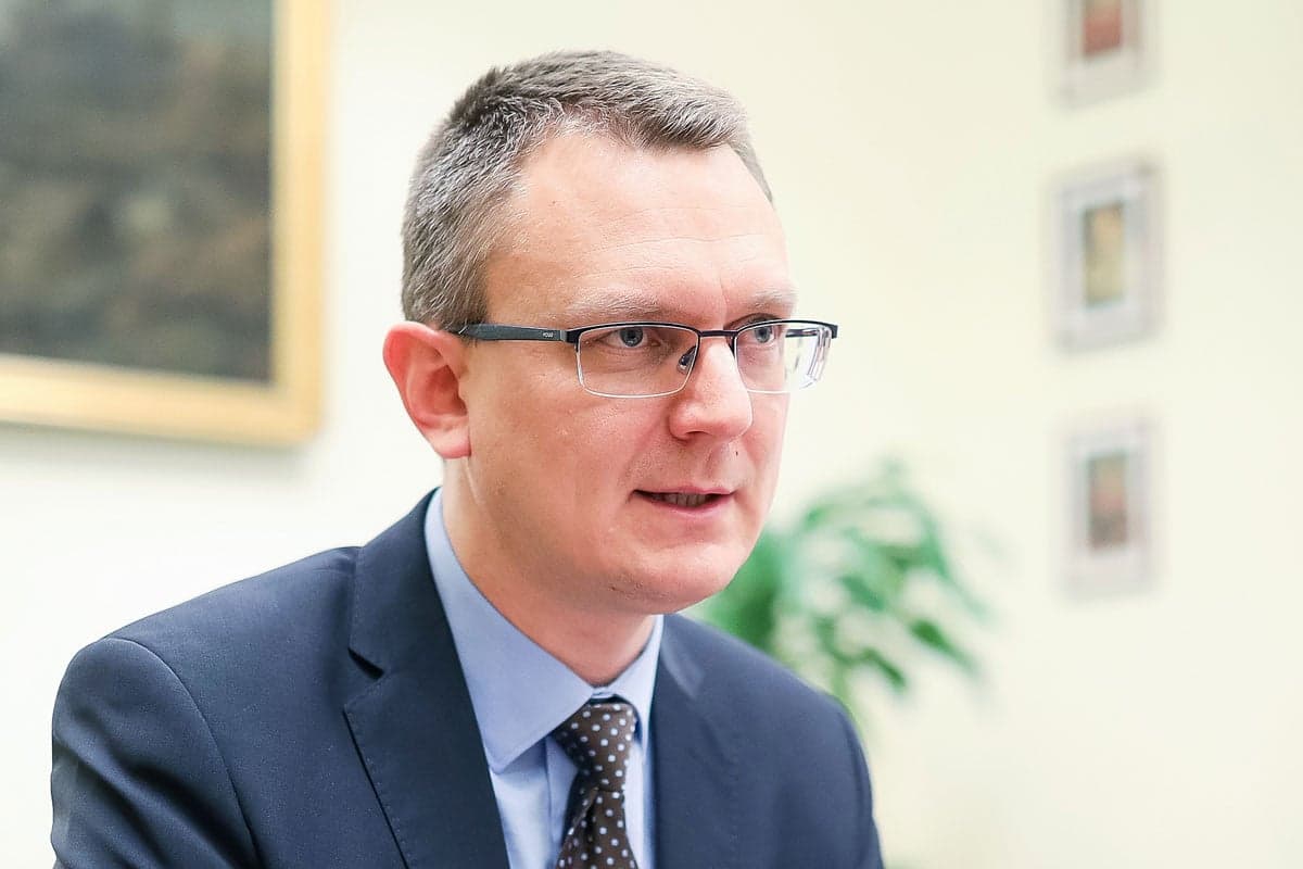 Álhírgyártás a baloldalon