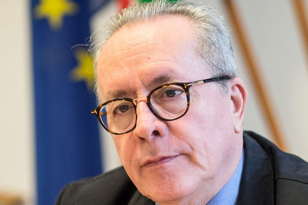 Bakondi: Brüsszelnek világossá kell tennie, hogy az embercsempészés súlyos bűncselekmény