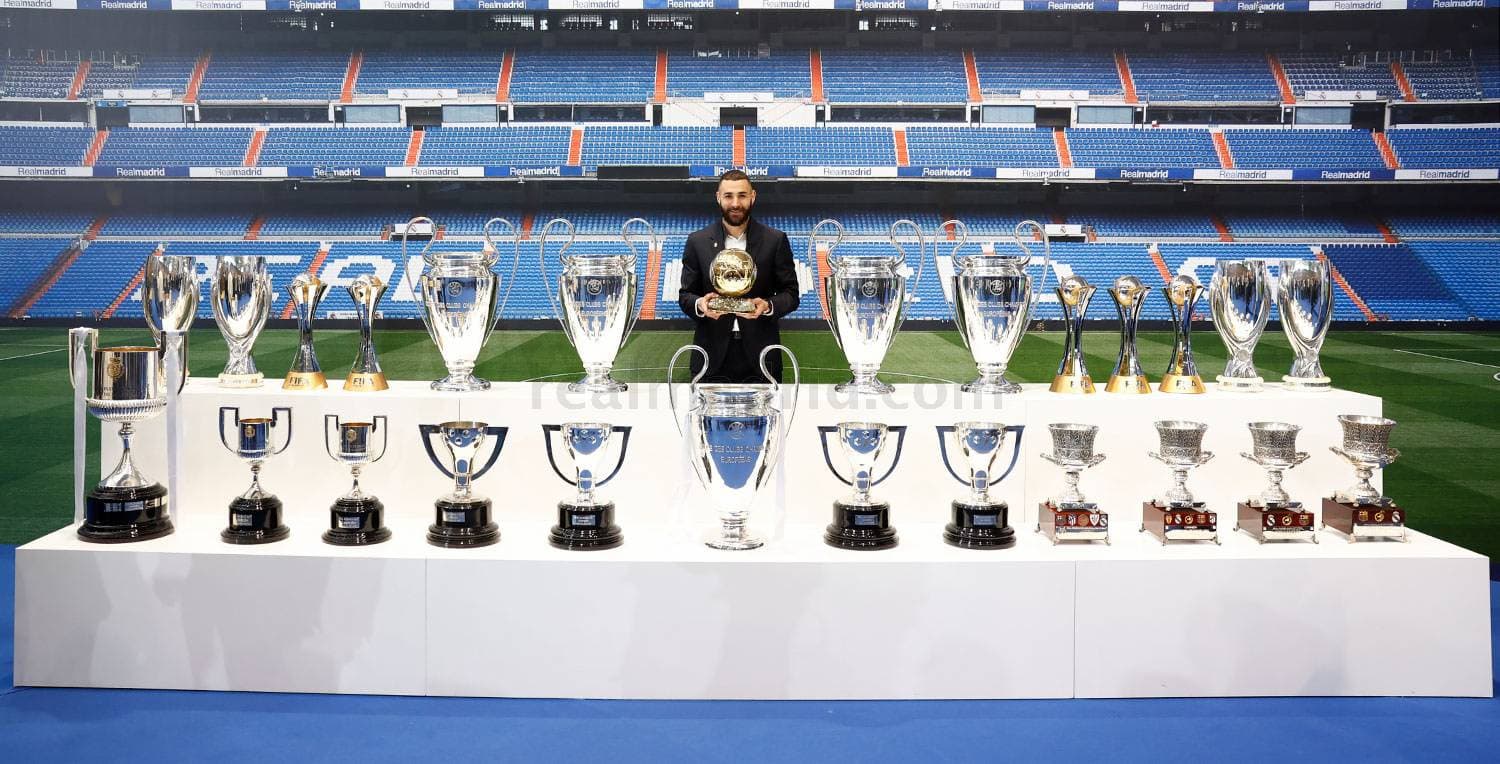 Benzema aranylabdája bánhatja politikai állásfoglalását