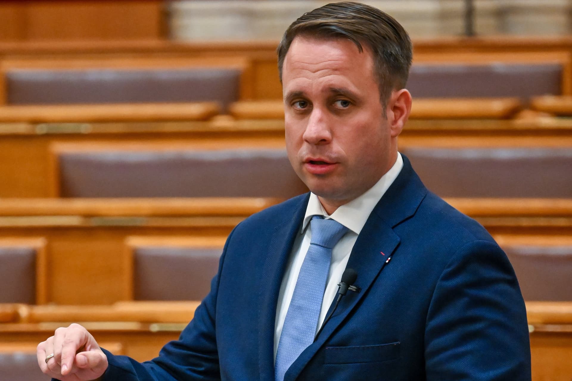 Dömötör Csaba: Az Európai Bizottság állításával szemben nem alaptalanok a nemzeti konzultáció kérdései