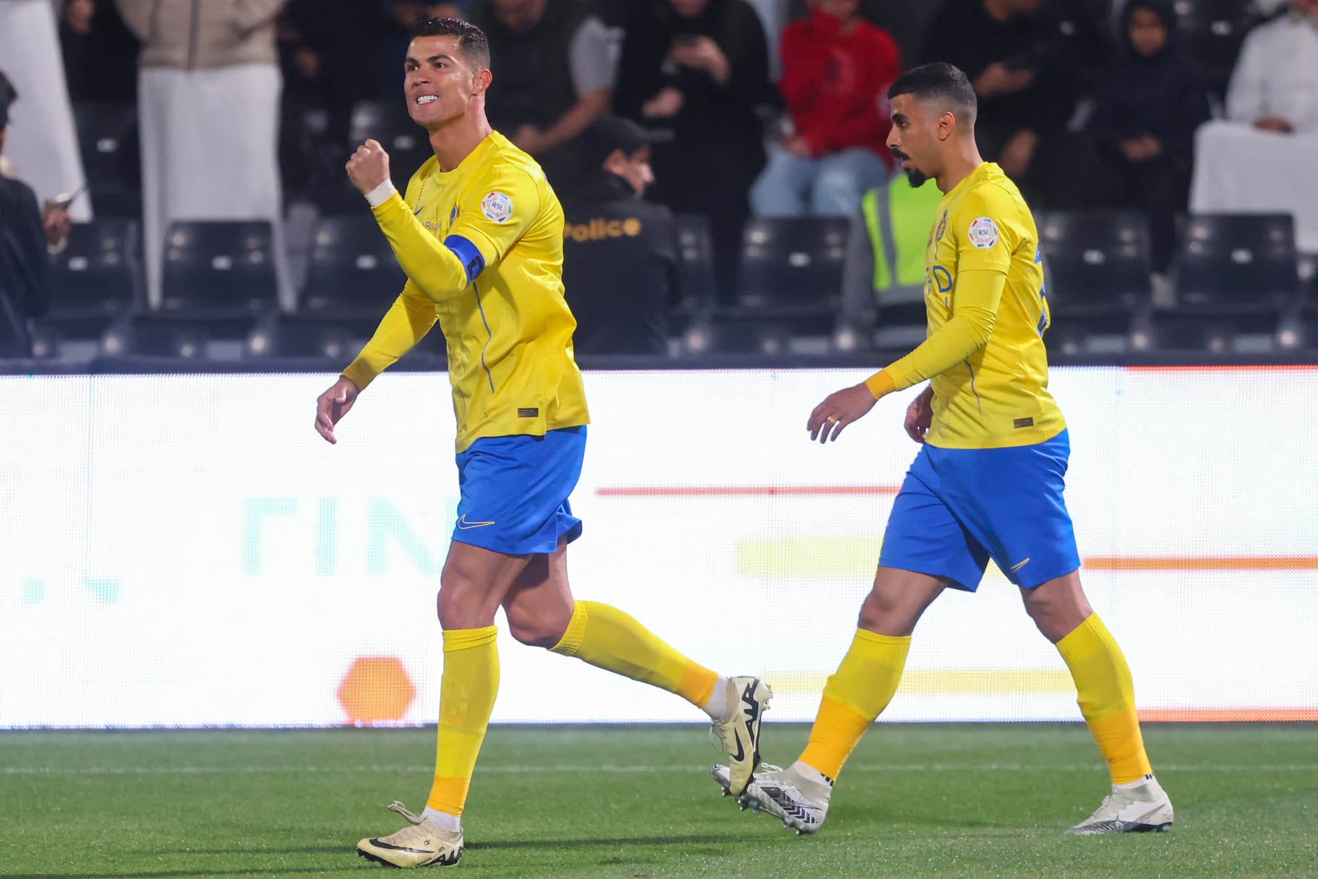 Ronaldo az ágyékát fogdosva mutogatott az ellenfél szurkolóinak