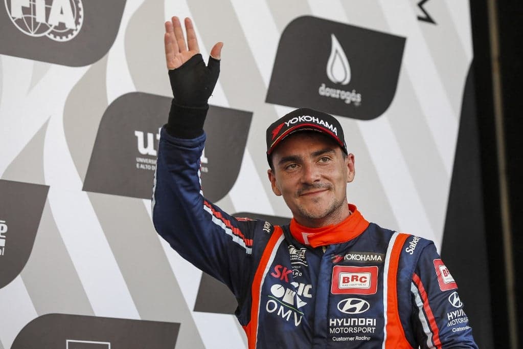 Michelisz megvédte bajnoki címét