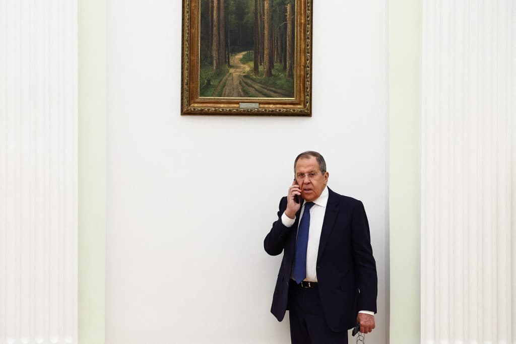 Lavrov: Amerika békét akar, Európa a háború folytatását