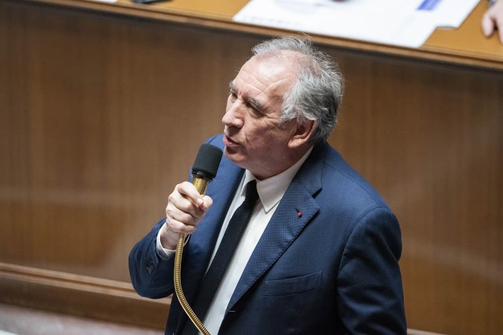 A szeptember 8-i bizalmi szavazáson Franciaország sorsa múlik, nem pedig a kormányfőé