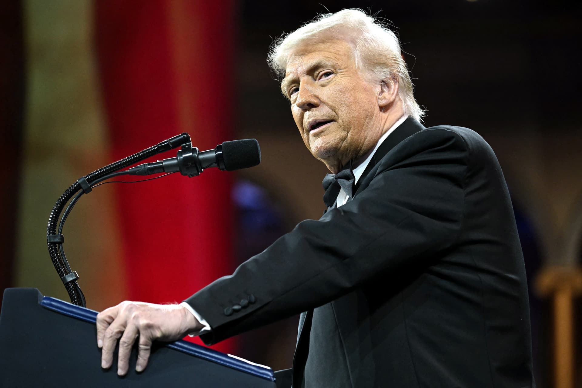 Kanada beintett Trumpnak