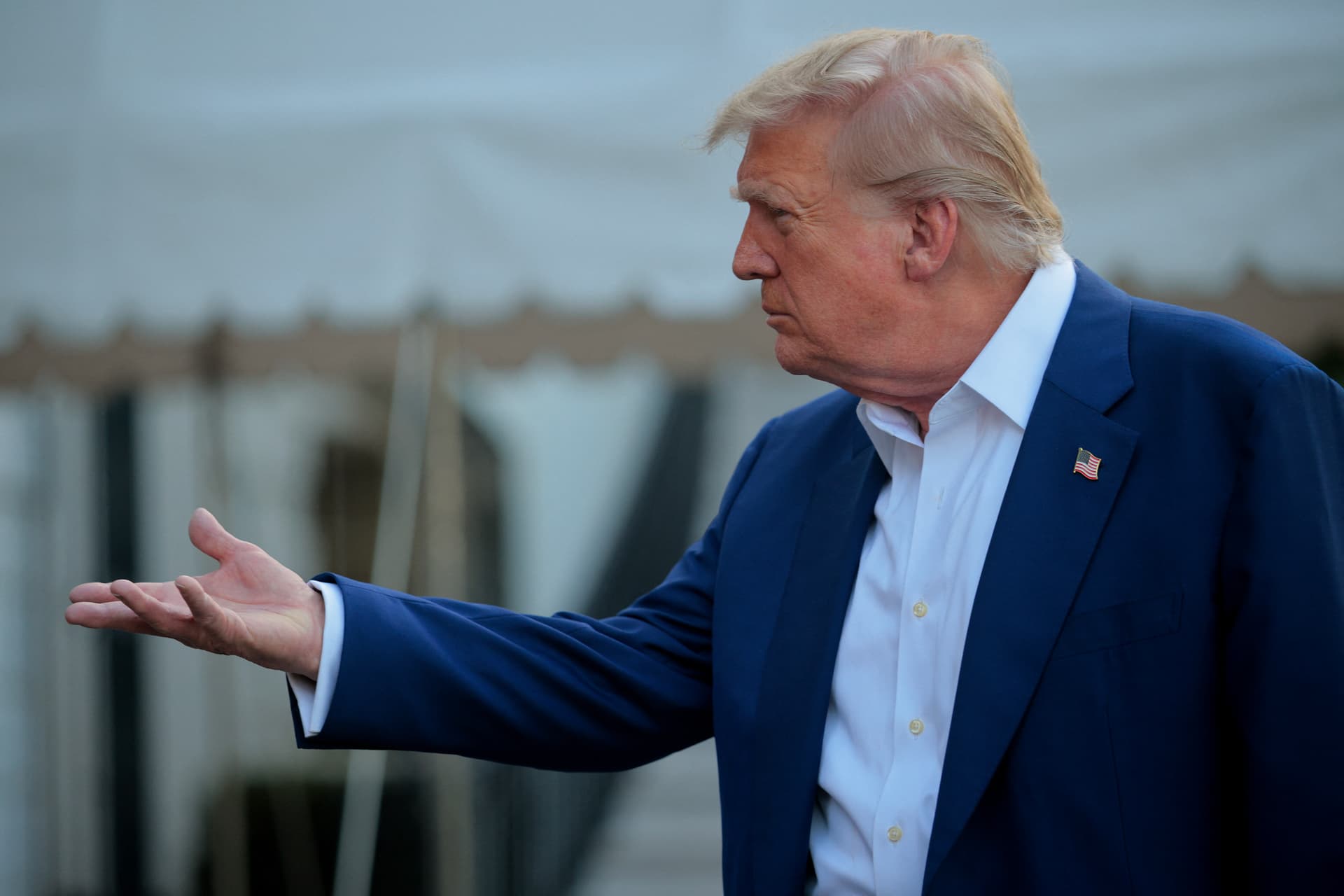 Trump szerint Zelenszkij „kedves fickó”