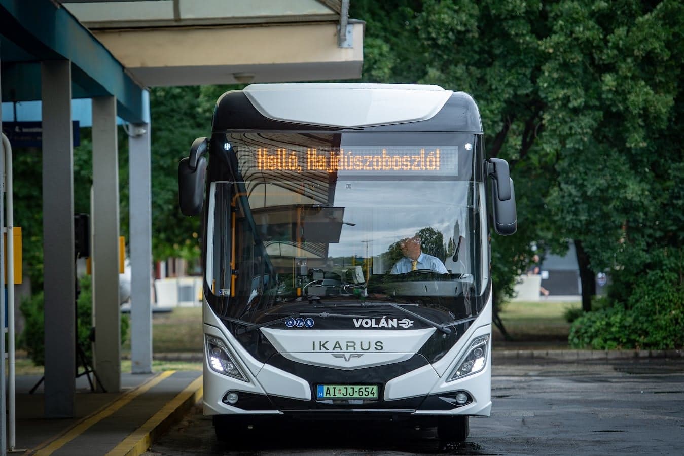 Ikarus elektromos autóbuszokat szerez be a Klebelsberg Központ