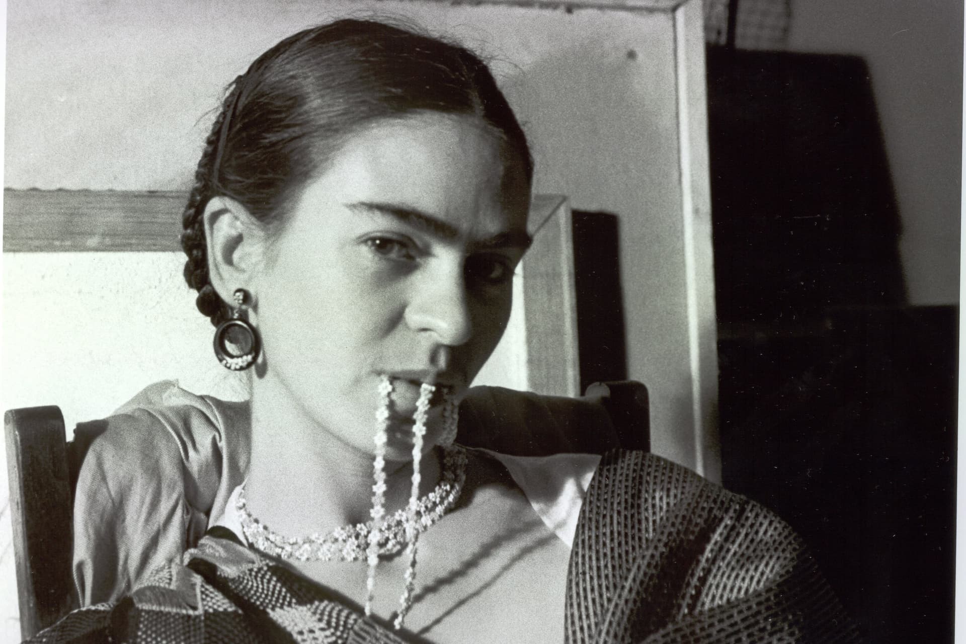 Közel húsz milliárd forintot ért Frida Kahlo önarcképe