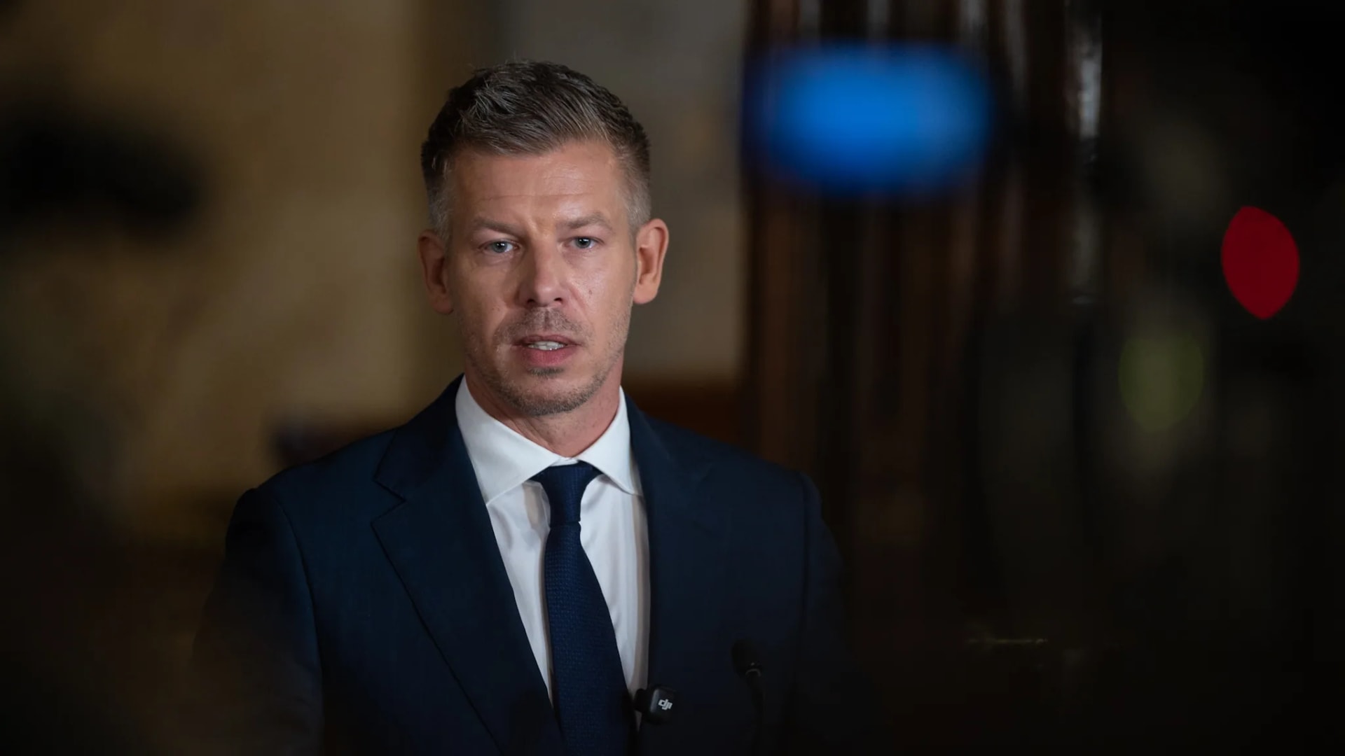 Magyar Péter bemutatta a kormány gyermekvédelemi jelentését