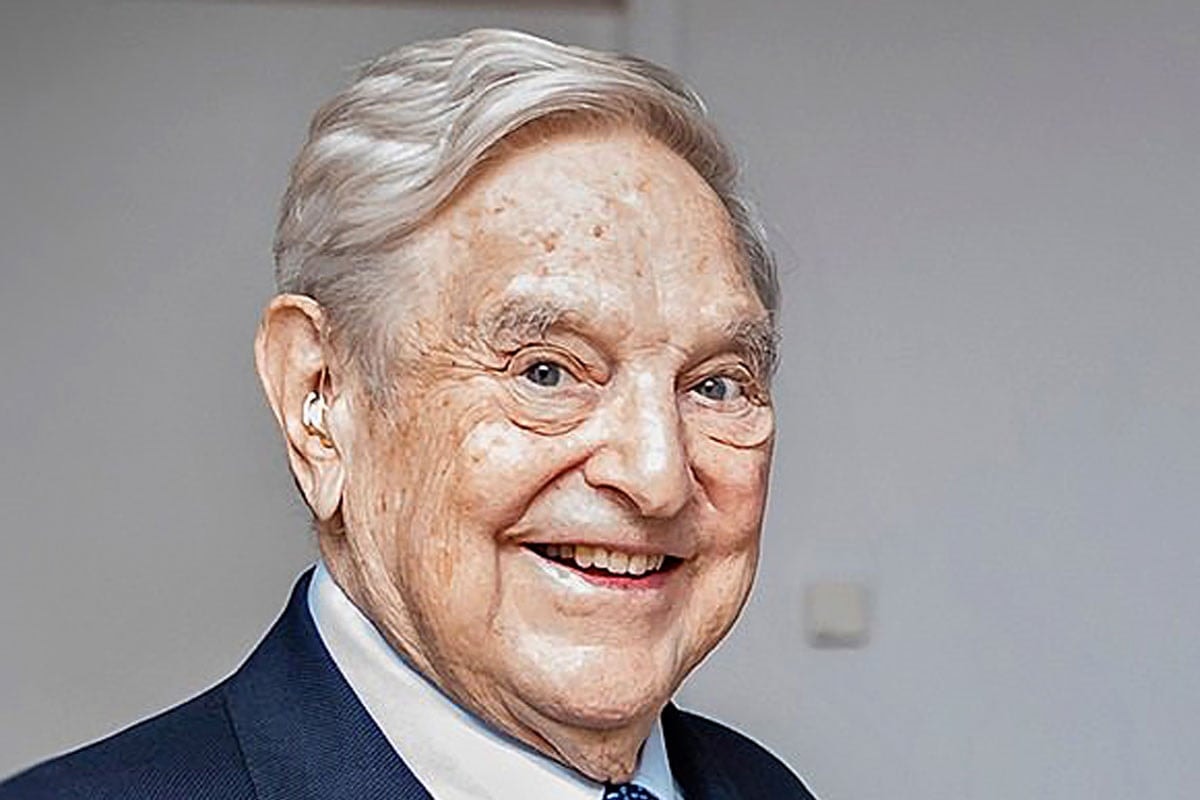 Soros György: Magyarország és Lengyelország ellen fel kell lépni