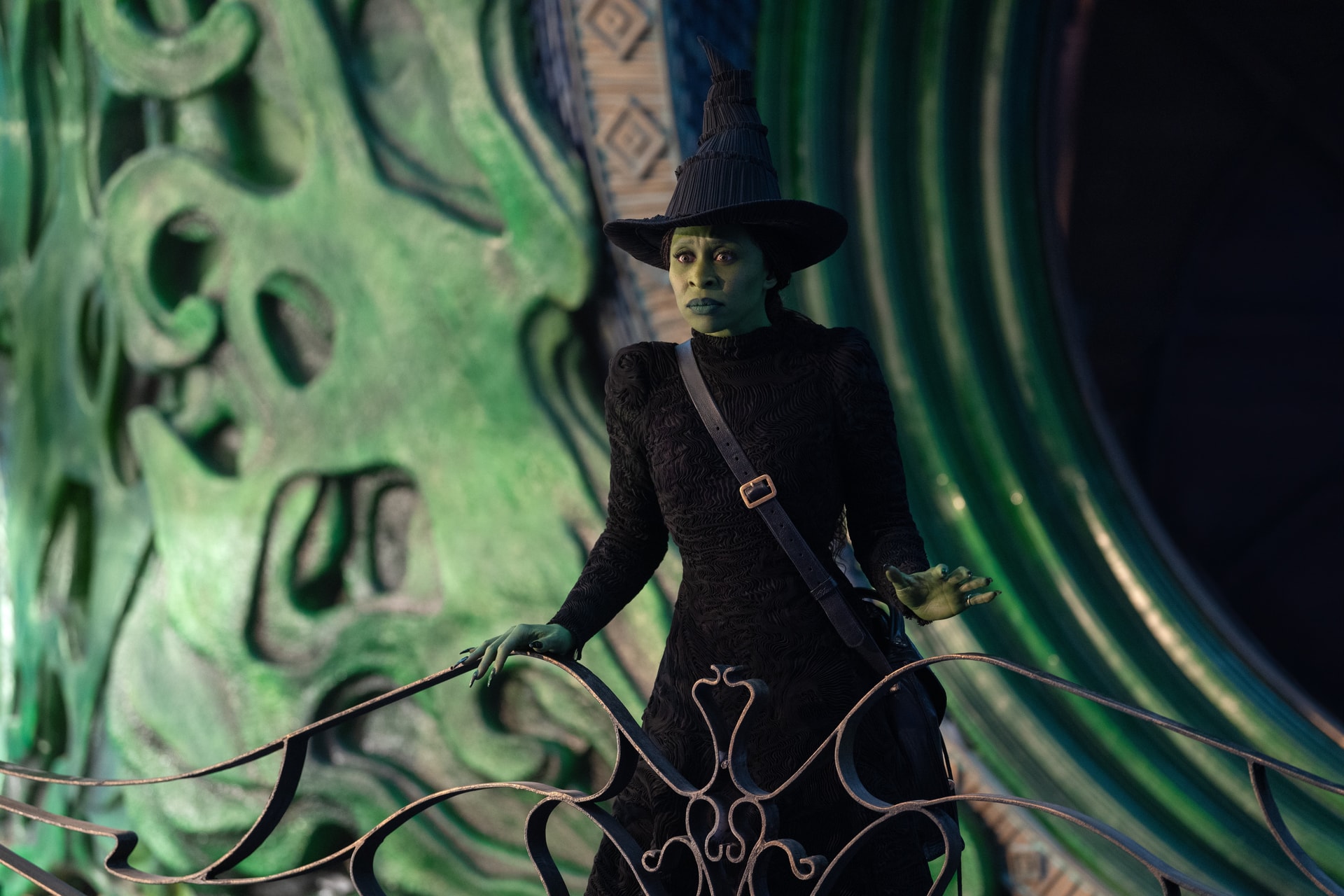 Sztárparádéval támad a Wicked magyar szinkronja