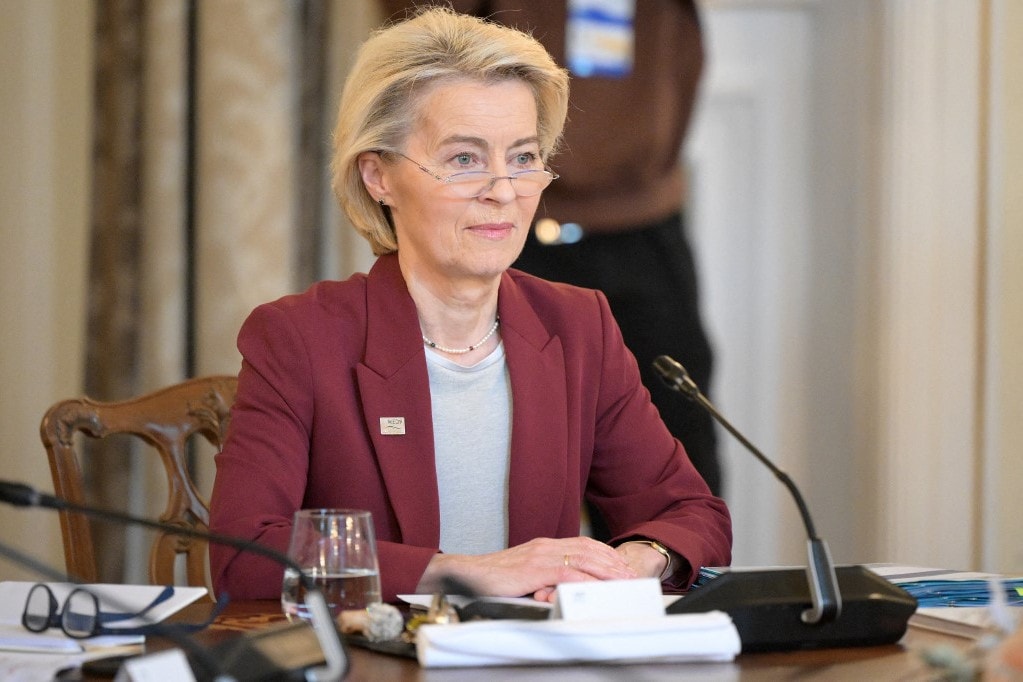 Von der Leyen figyelmébe ajánlották a 7-es cikk szerinti eljárás folytatását