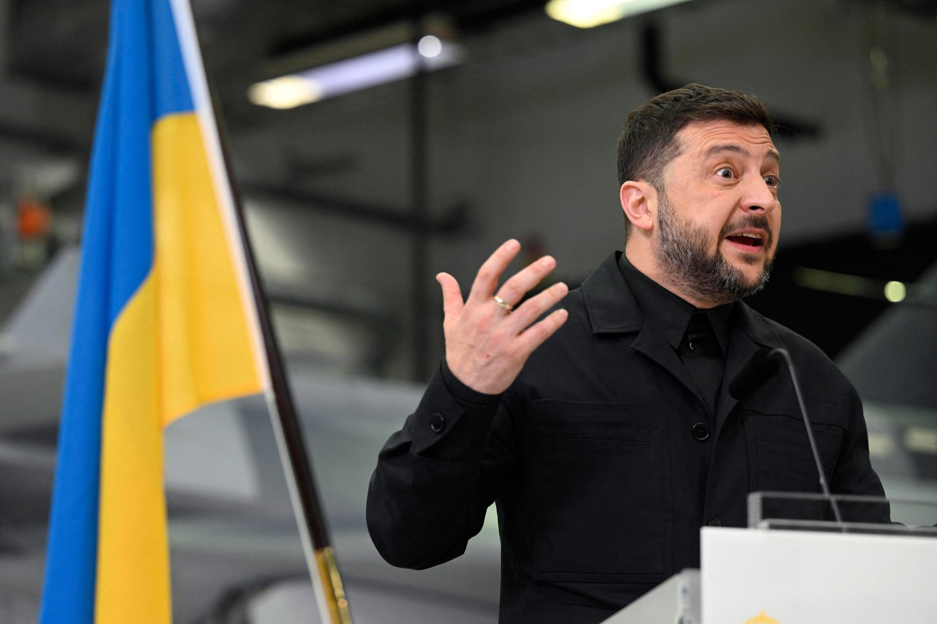 Ukrán elnök: A kormányzat átszervezi a kulcsfontosságú állami energetikai vállalatok vezetőségeit