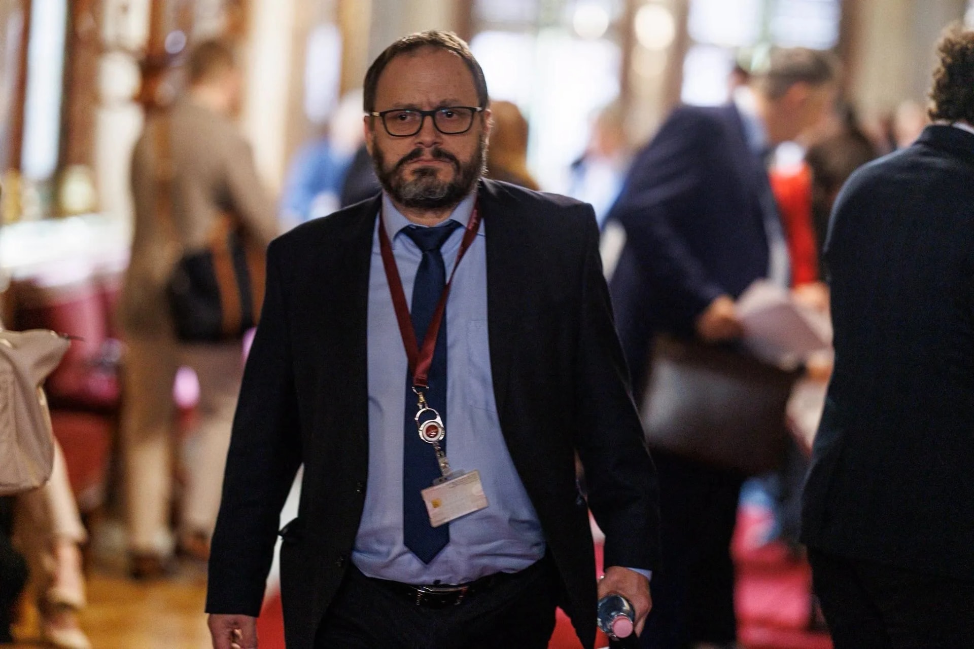Kármán András: El kell szomorítanom a bukott miniszterelnököt