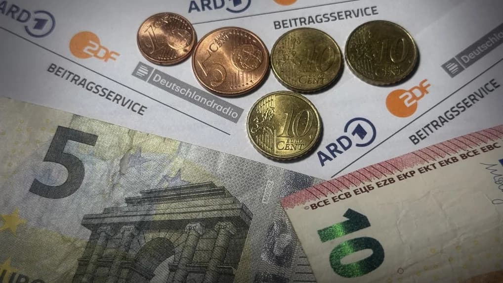 Ismét gyengült a forint reggel