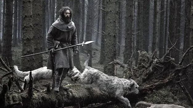 Aaron Taylor-Johnson és Willem Dafoe is játszik a Vérfarkas című horrorfilmben