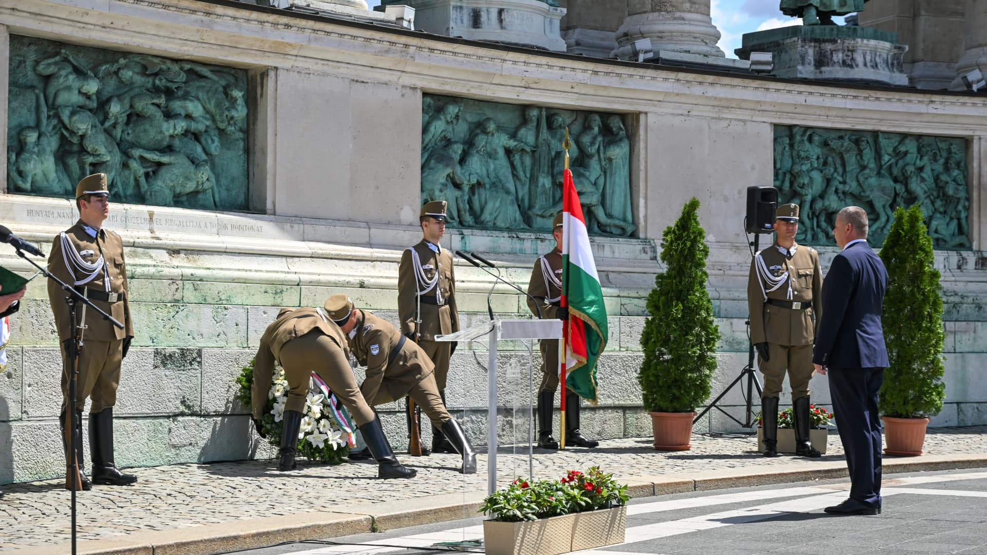 Politikamentesen viszonyulunk 1456-hoz