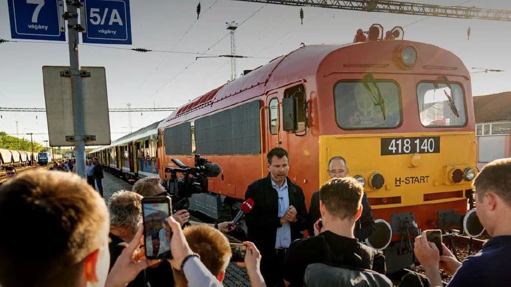 Szombaton újraindul a személyszállítás a Komló-Dombóvár vonalon