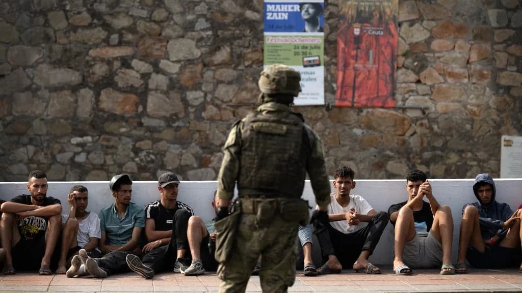 Véget ért a példátlan migránsroham Ceutában