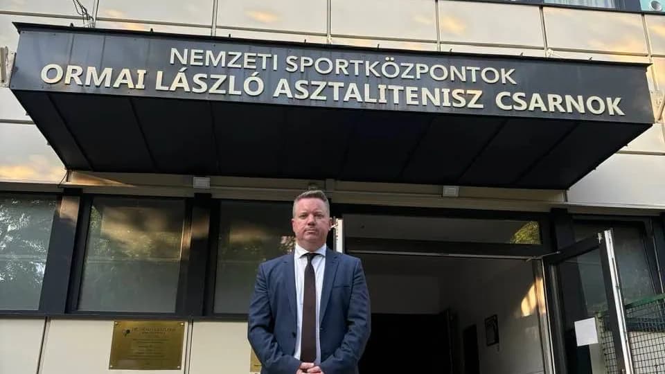 Tűz ütött ki az Ormai László Asztalitenisz Csarnokban