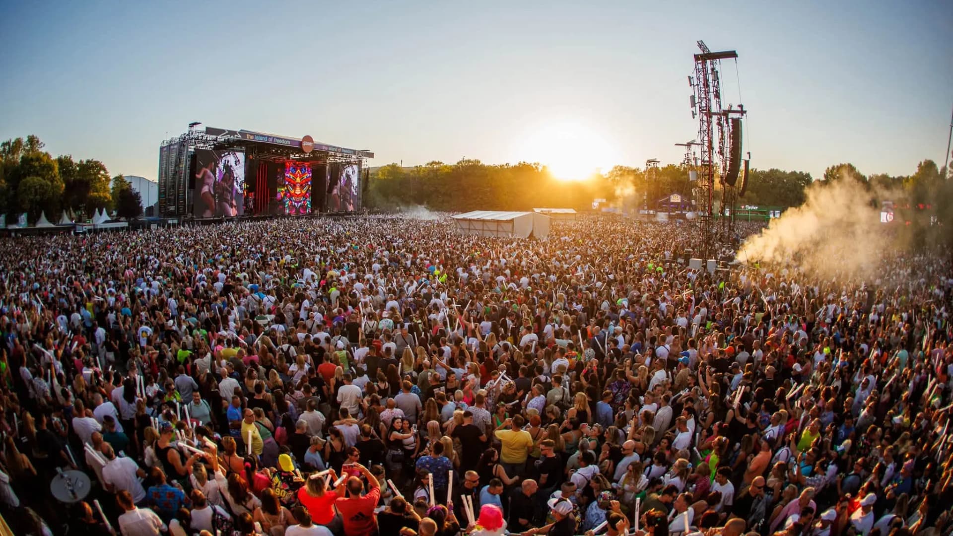 Fordulat a DJ OTI-ügyben: a Sziget szerint nem történt bizonyított bedrogozás, lejárató hullámról beszélnek