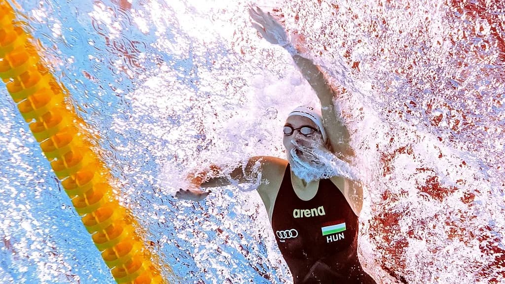 Éremért úszhat a 4x200-as női gyorsváltó