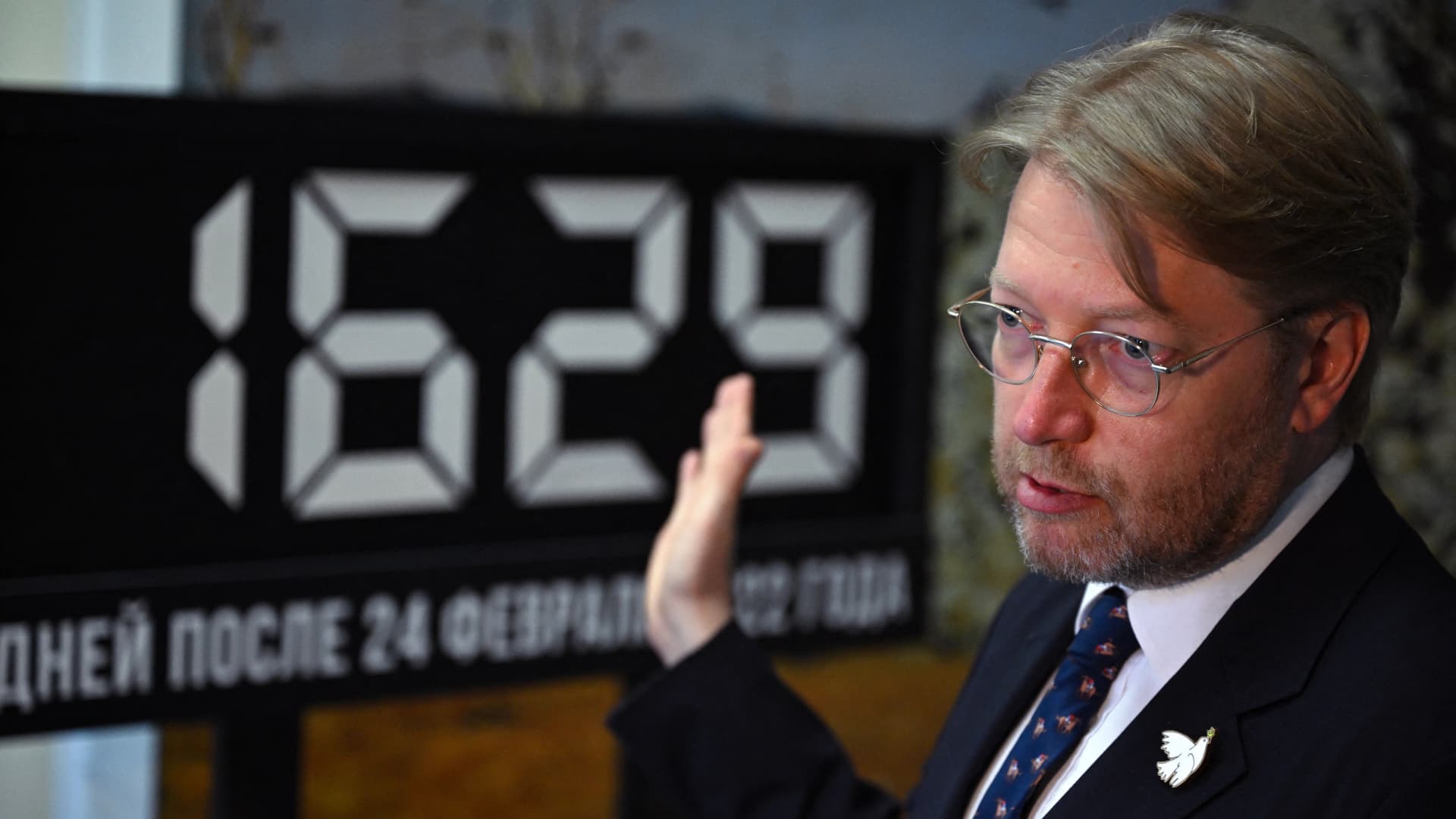 Putyin utolsó háborúellenes ellenzékét is kizárták a választásból