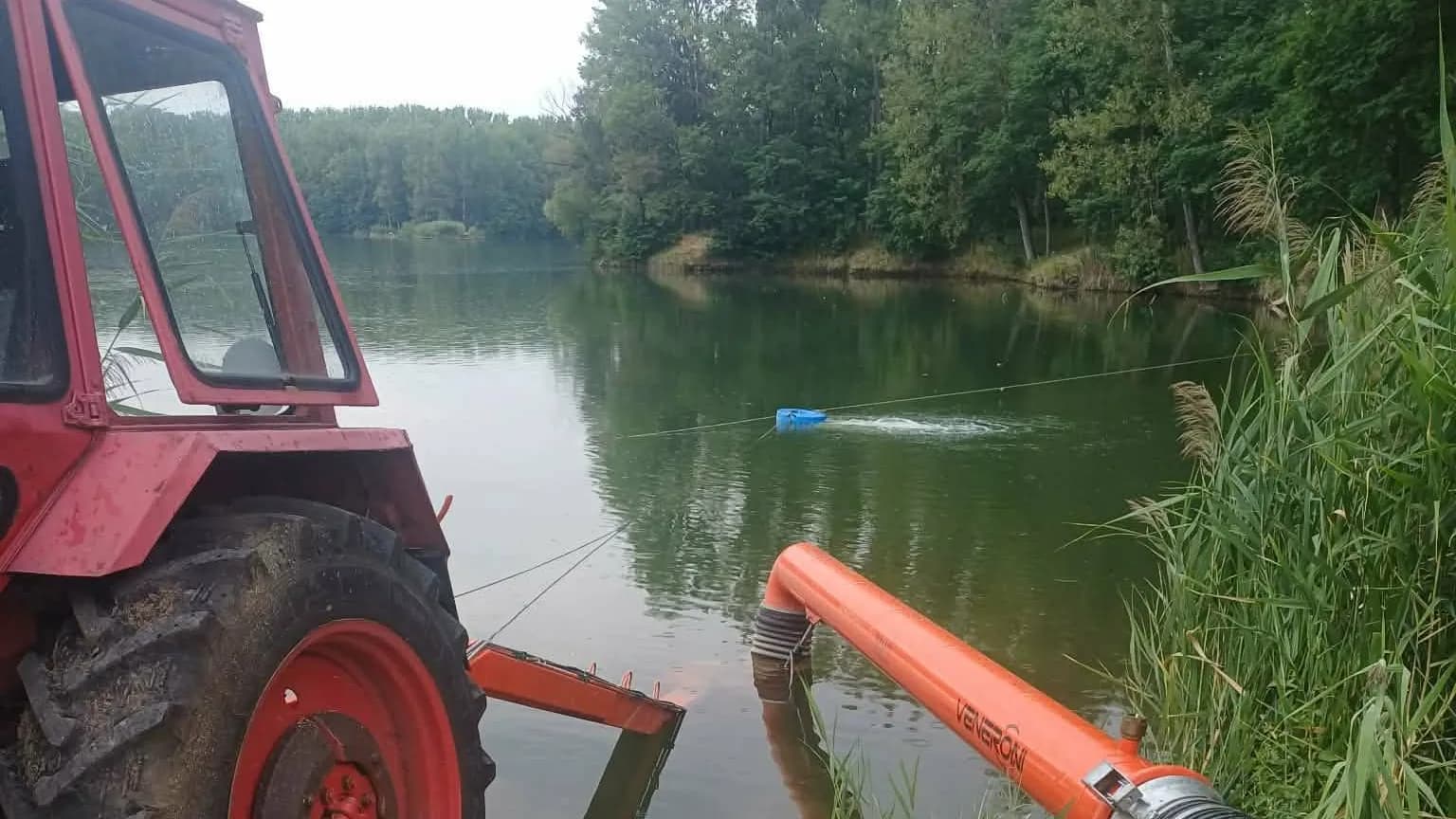 Százezer köbméter vizet vezetnek át a Mizserfai-tározóból a Maconkai-tározóba a vízügyi szakemberek