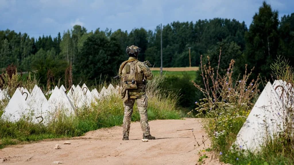 Újabb migránsalagutat fedezett fel Lettország a fehérorosz határon