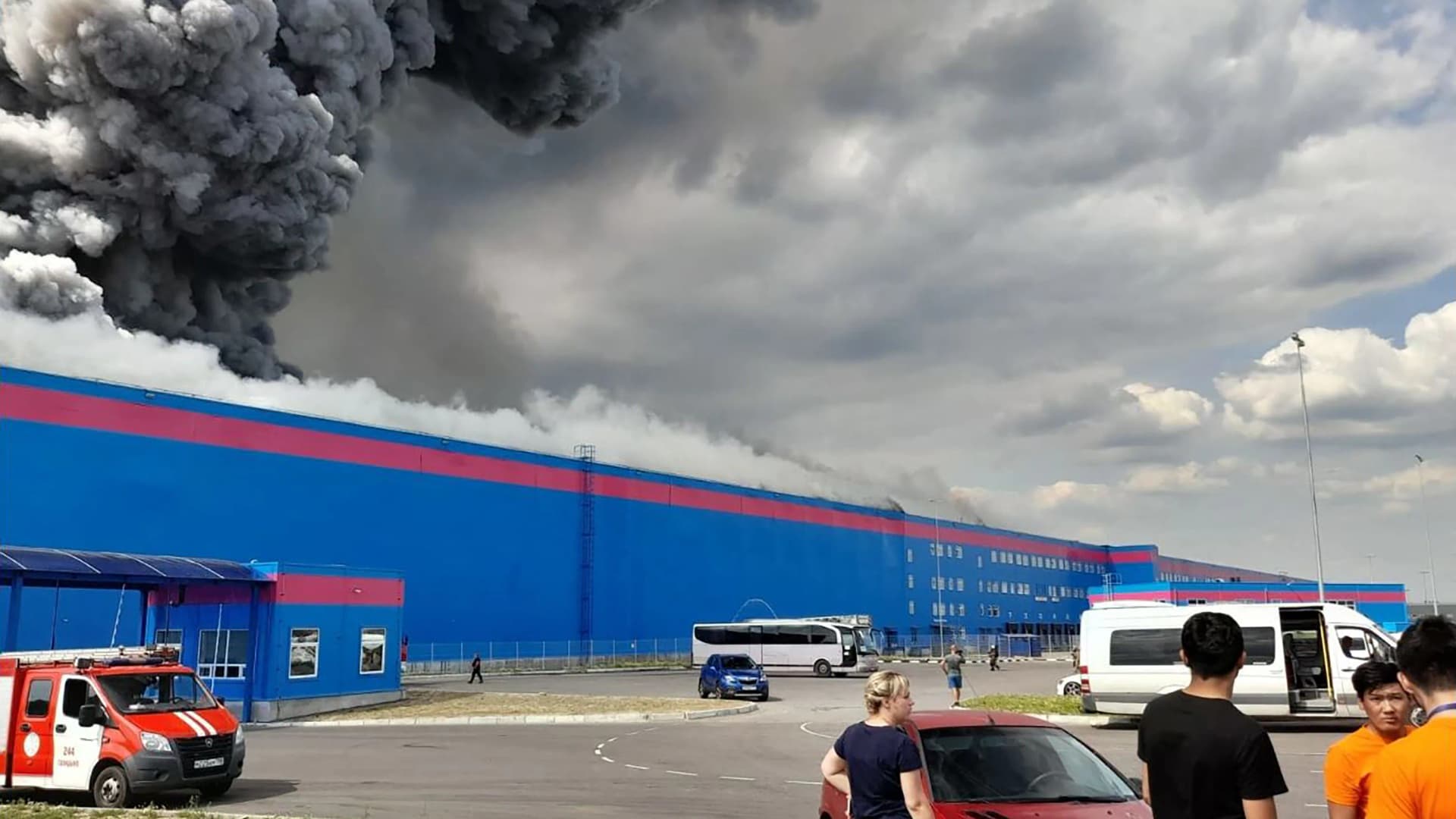 Az orosz Orenburg Ozon raktára dróntámadást szenvedett