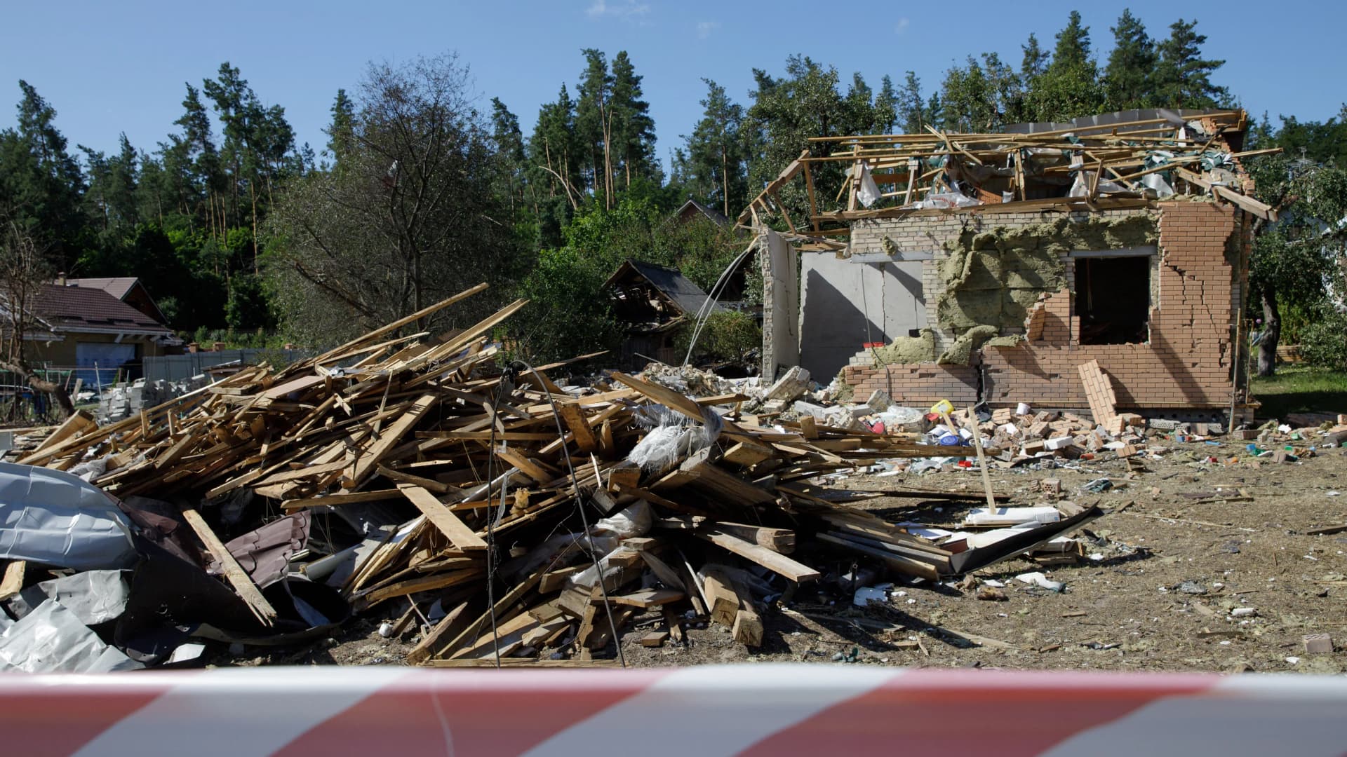 Öt ukrajnai frontszakaszról jelentettek előretörést az oroszok
