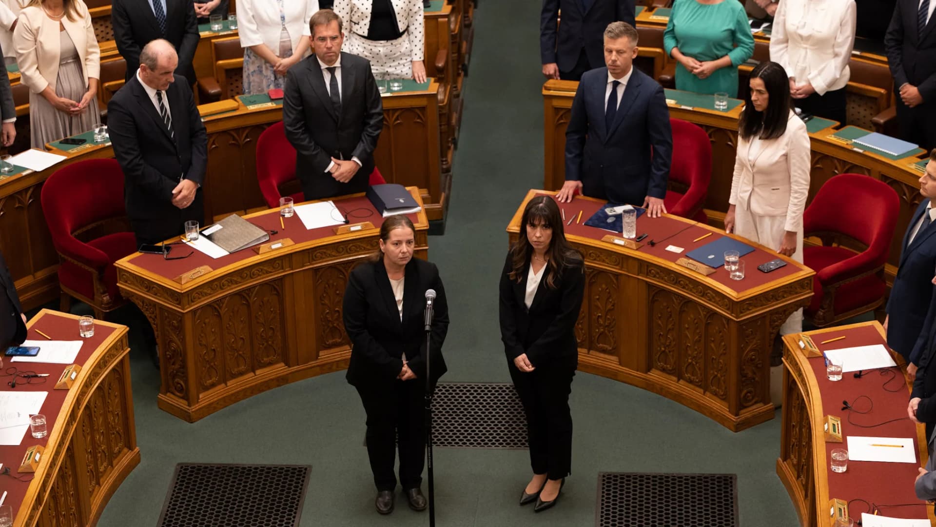 Rendőri védelmet kapott Unger Anna Róza és Tasnádi Katalin