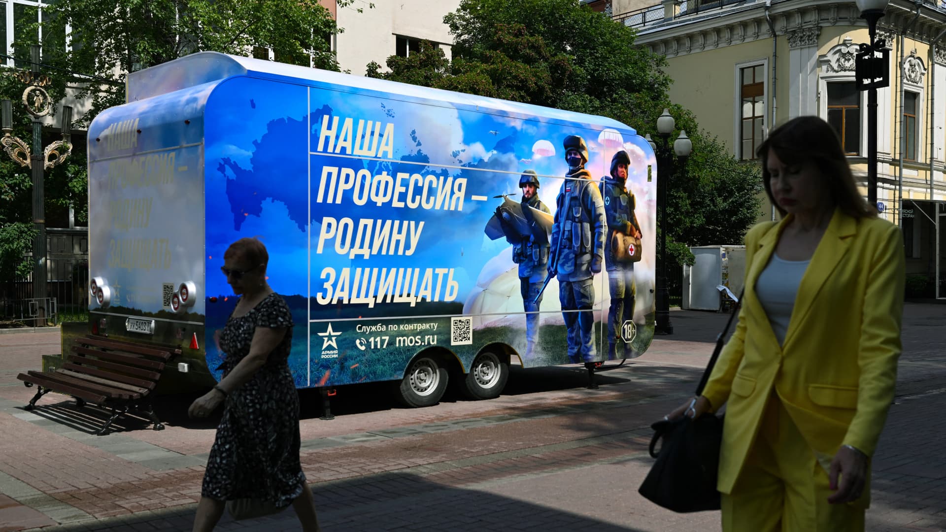 Menekülnek az oroszok Putyin mozgósítása elől