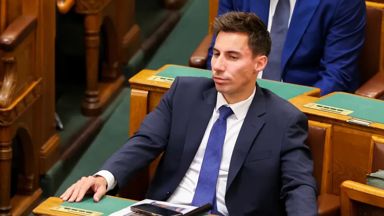 Elindult a közmédia megújításáról szóló egyeztetés a Közhangon