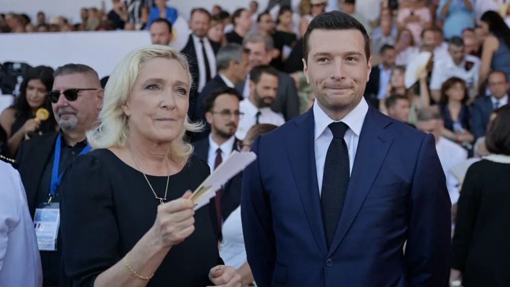 Moszkva nem diktálhatja fenyegetéssel vagy destabilizálással Franciaország politikáját