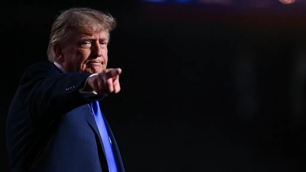 Formálódik Trump legnagyobb kihívója?