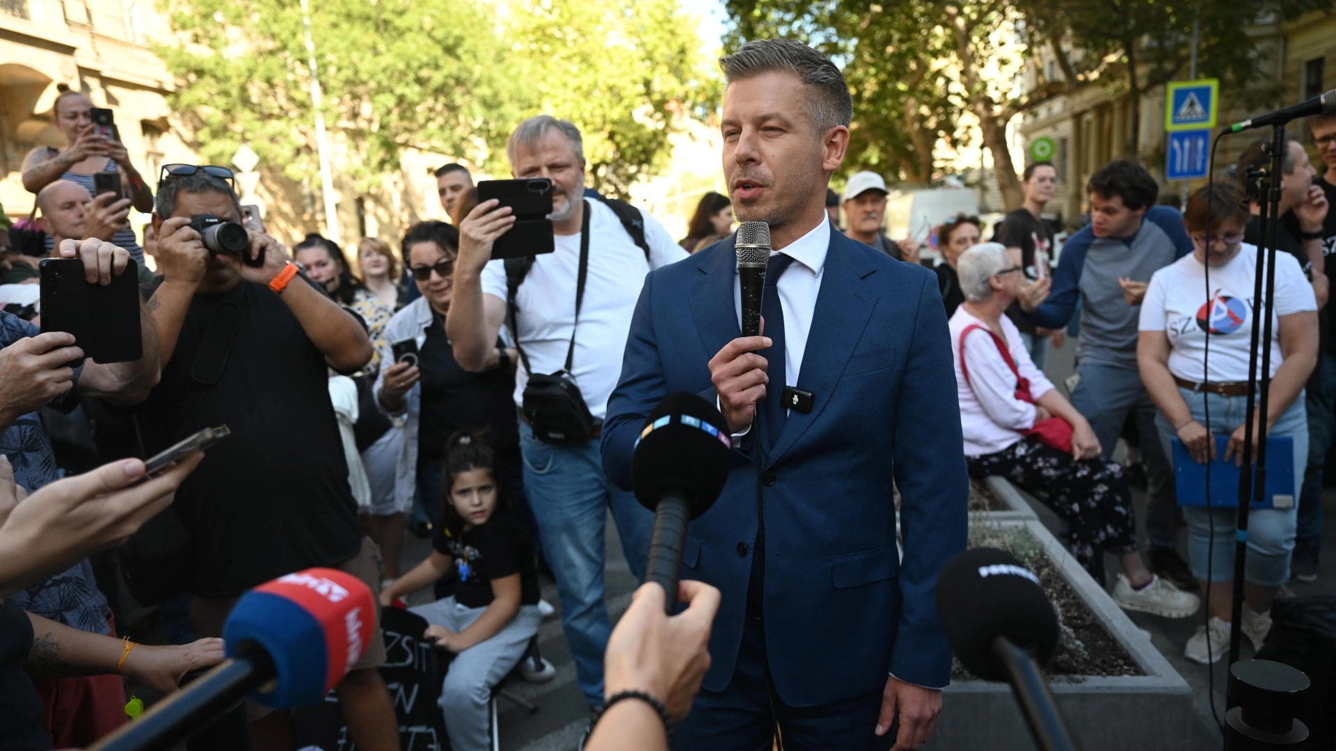 Huszonöt százalékos béremelésért demonstráltak a szociális ágazatban dolgozók
