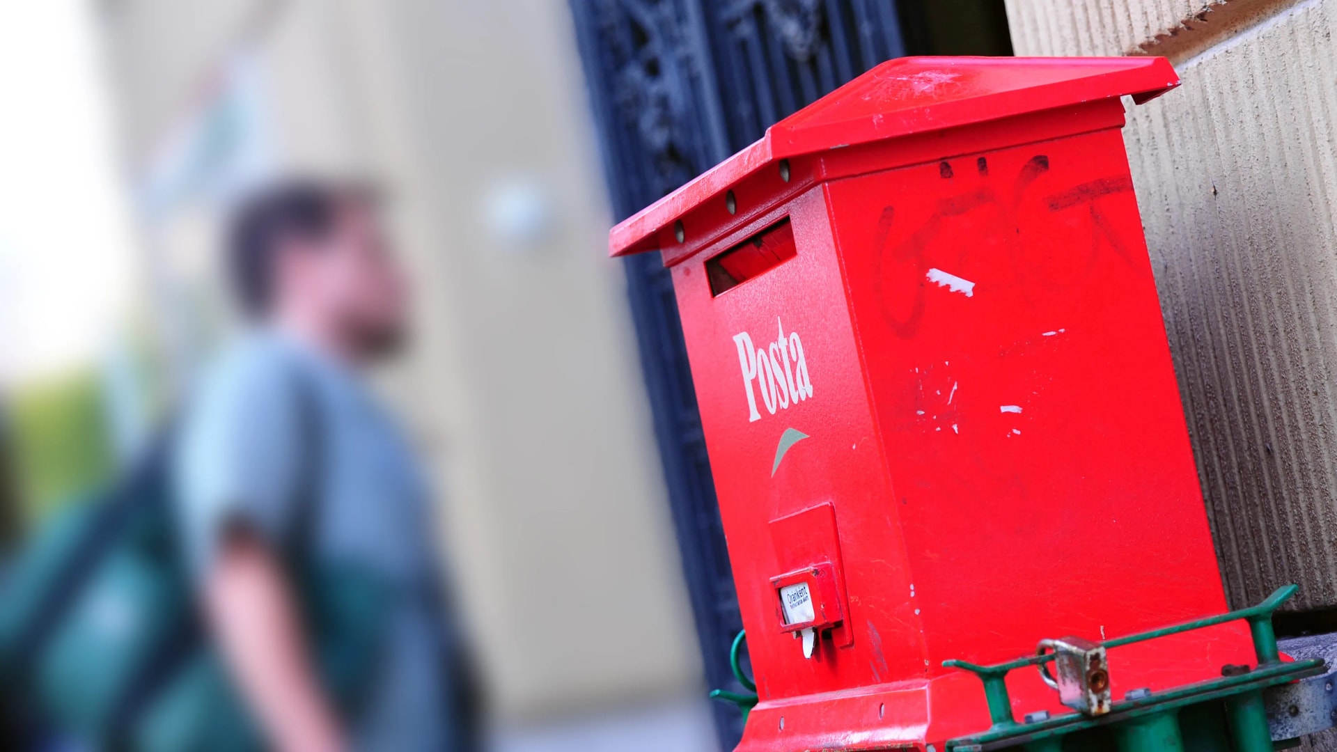 Thaiföldön pihente ki magát a nyugdíjpénzzel eltűnt postás