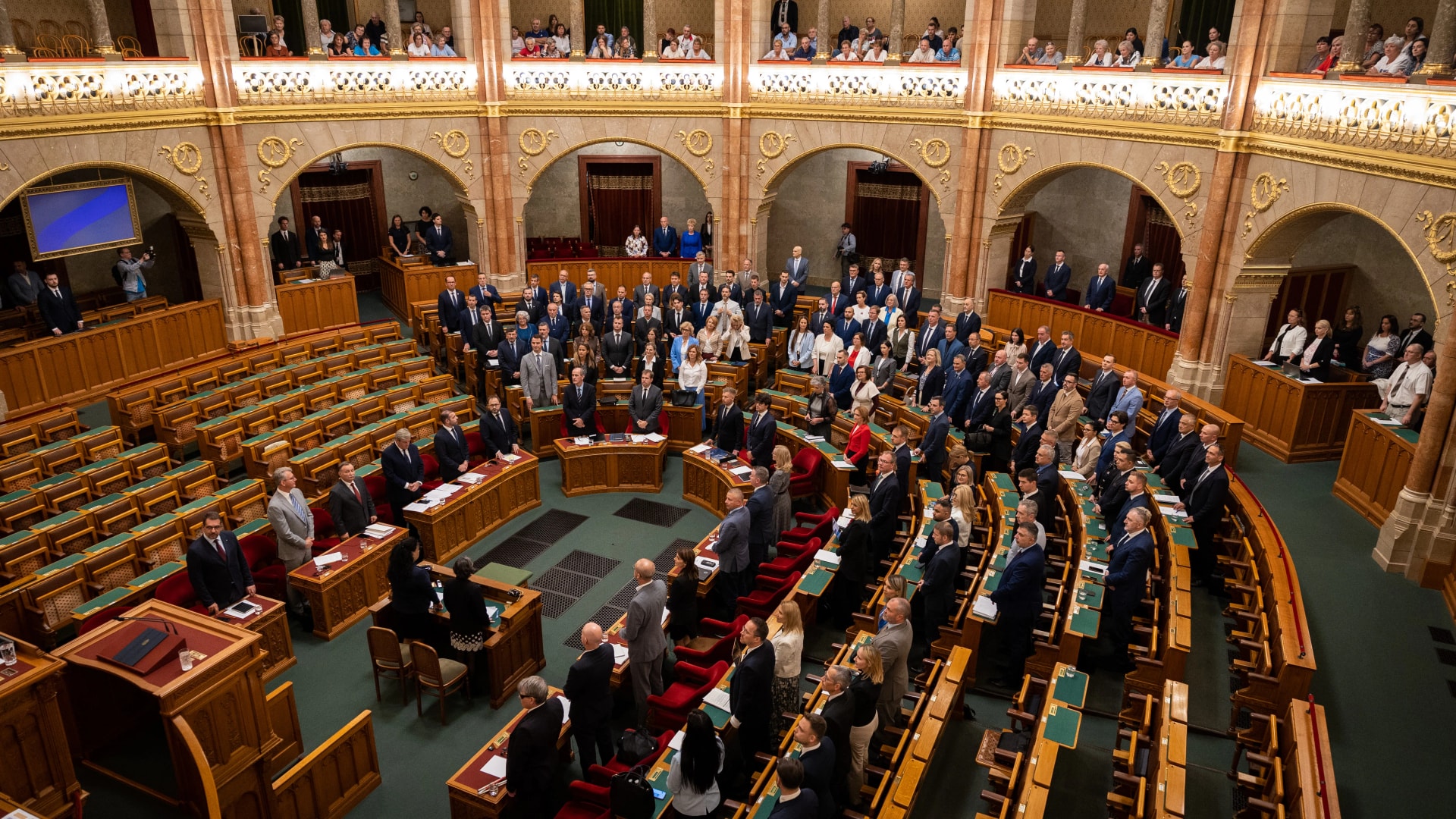Visszaállíthatja a kötelező orvoskamarai tagságot az Országgyűlés