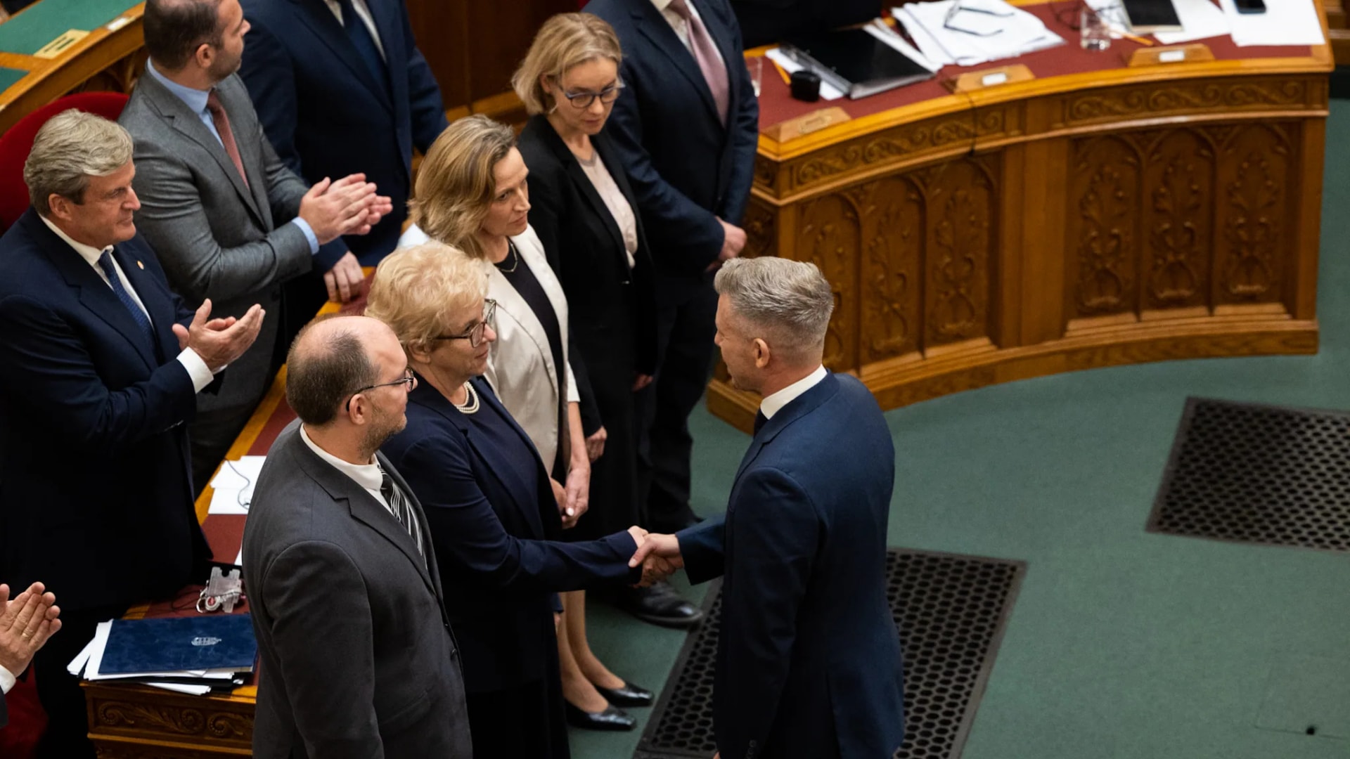 Megválasztották a Médiatanács elnökét és négy tagját
