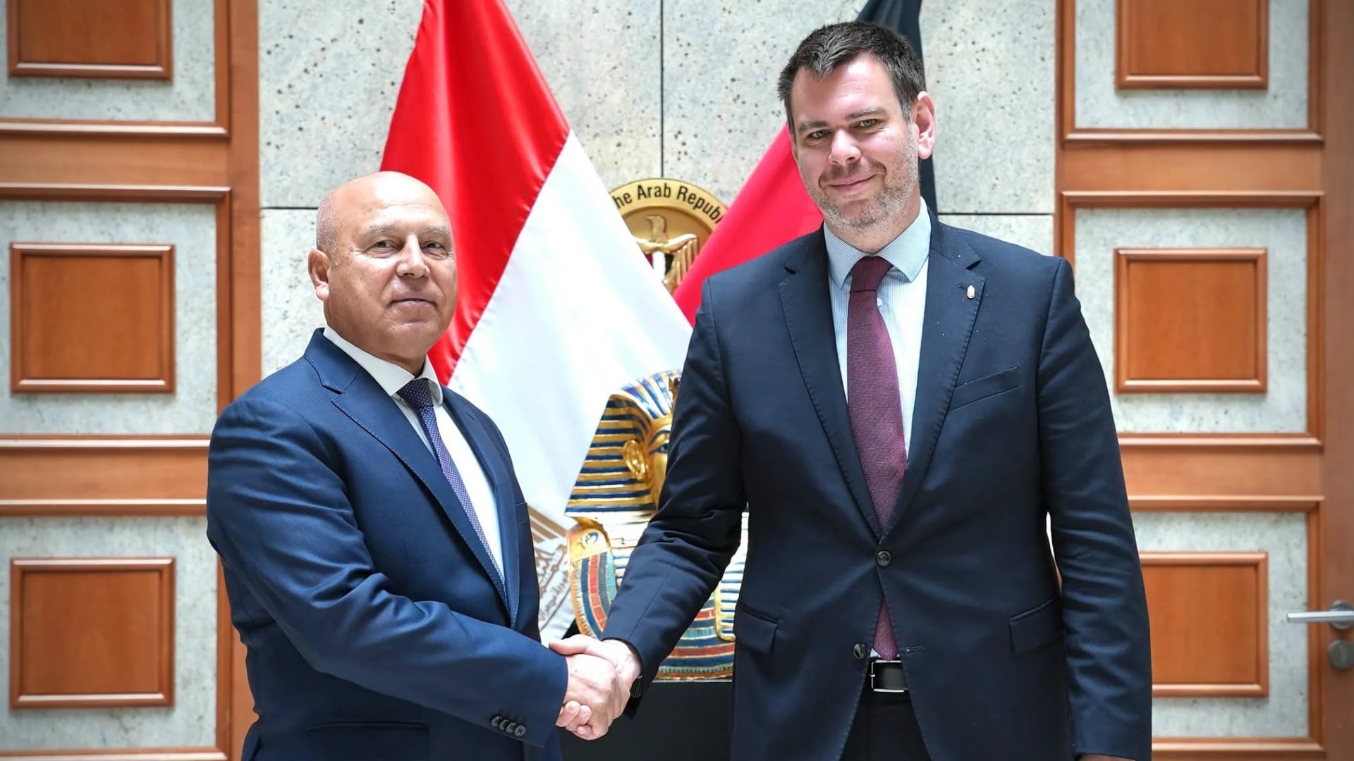 Egyiptom közlekedési miniszterével egyeztetett Vitézy Dávid