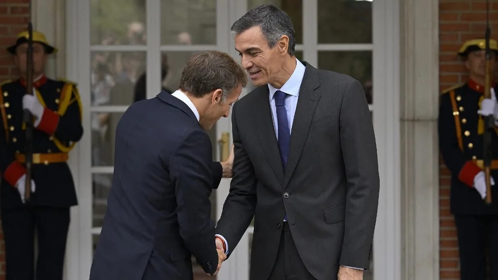Ambiciózusabb uniós költségvetés mellett érvelt a spanyol kormányfő és a francia elnök