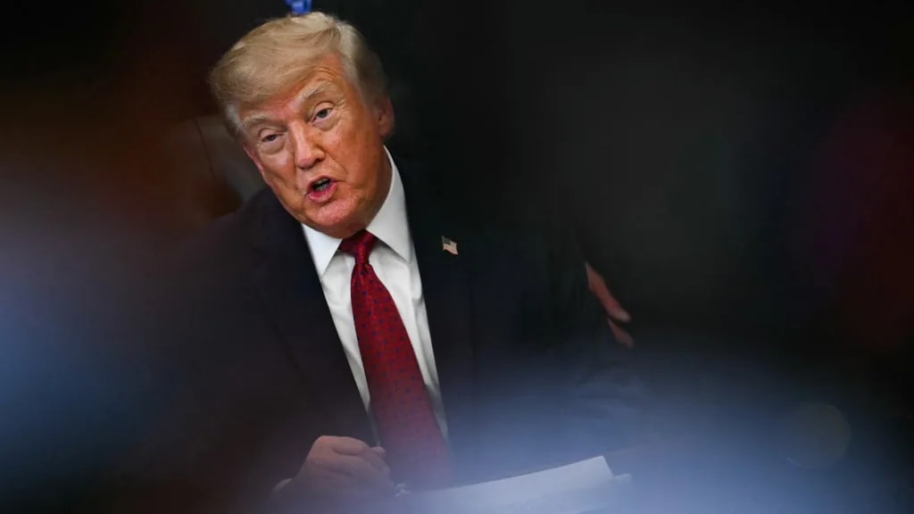 Kilencezer katonát küldött a Közel-Keletre Trump