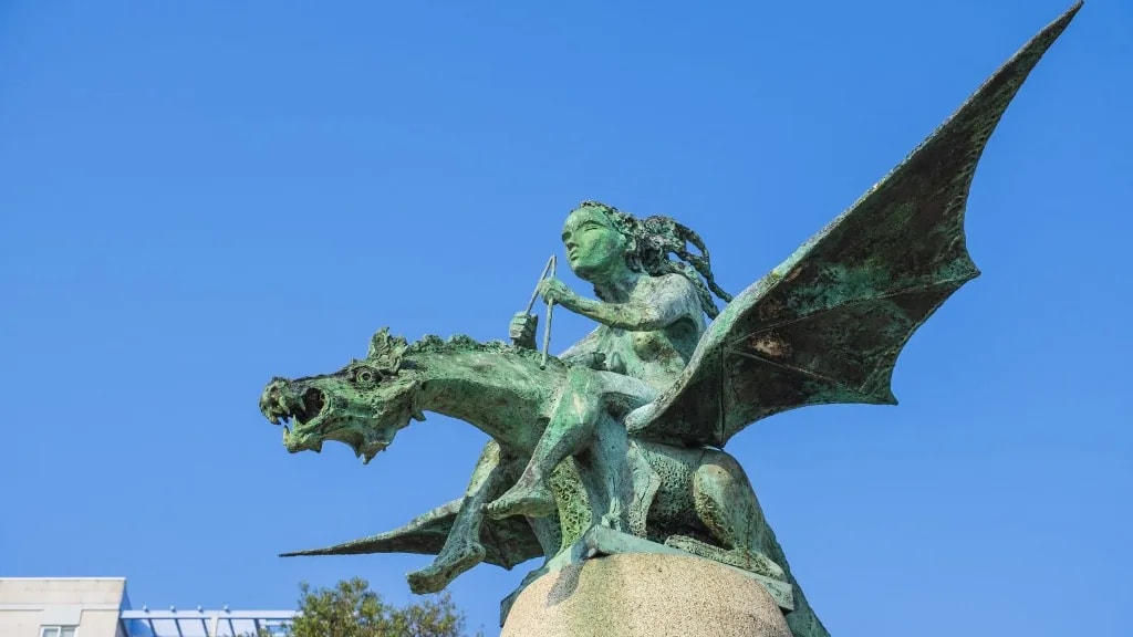 Dínócsontok „hitelesítették" a marhaságokat