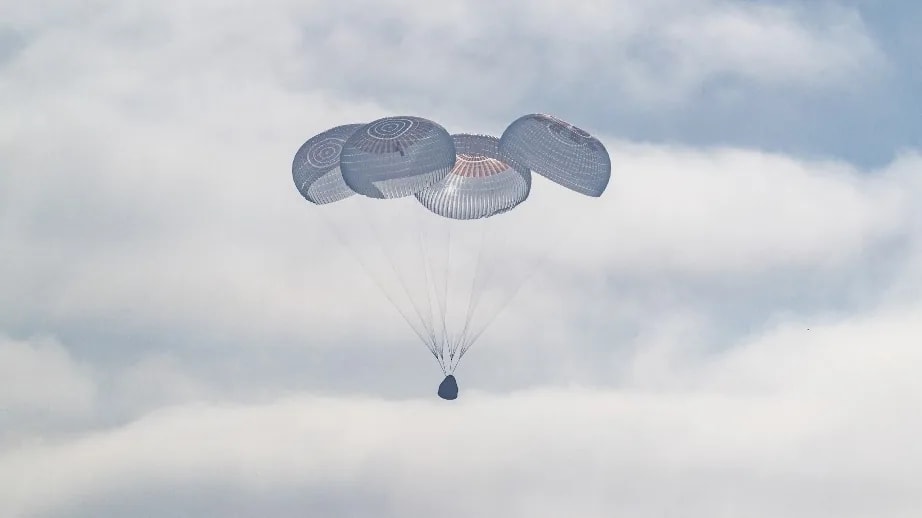 Landoltak az ISS űrhajósai