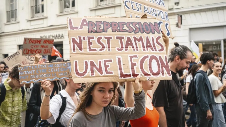 Ötödik alkalommal vonultak utcára a francia középiskolások