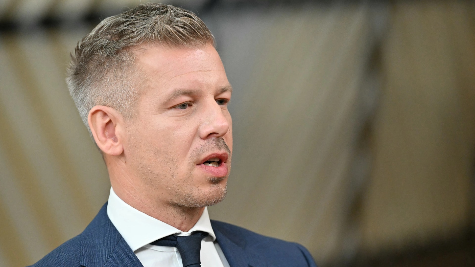 Magyar Péter: A gyermekeknek soha nem eshet bántódása