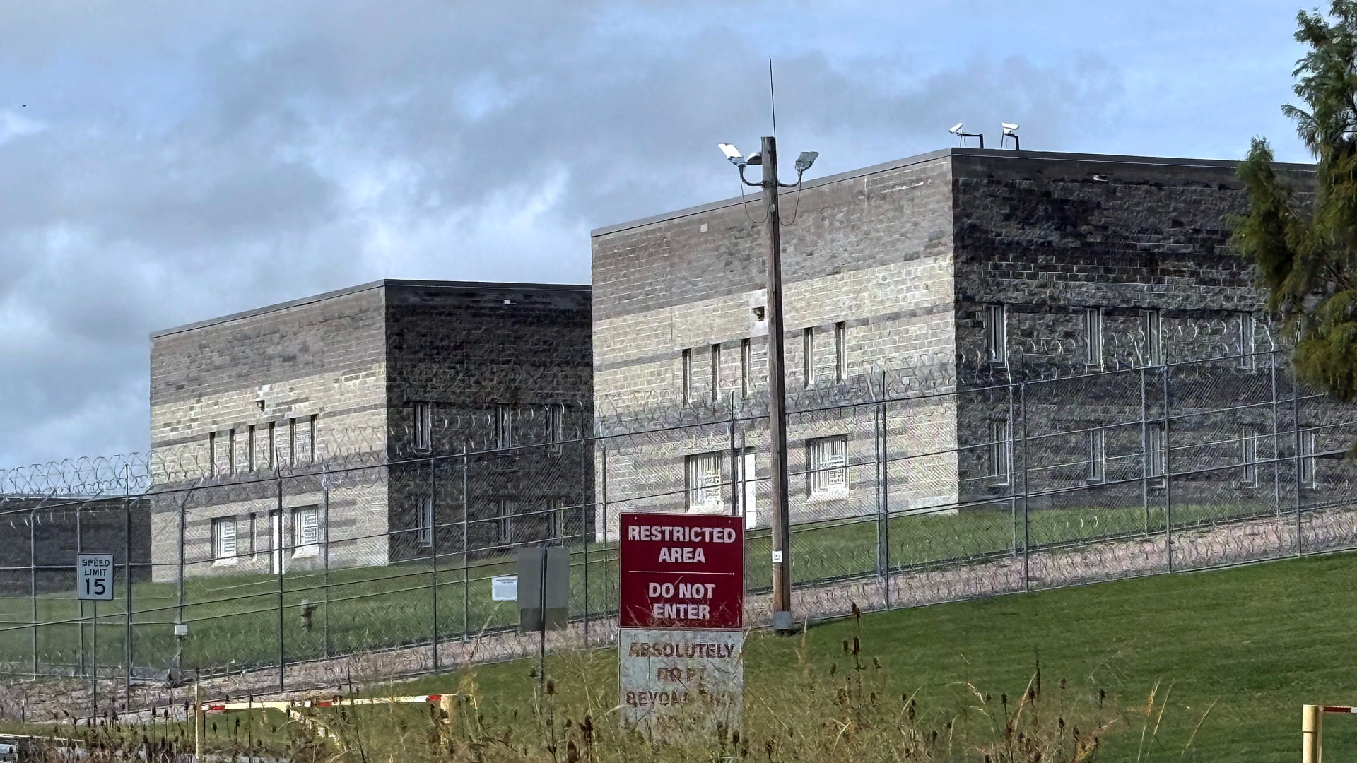 Nem közvetítik élőben a Fort Hood-i lövöldöző kivégzését