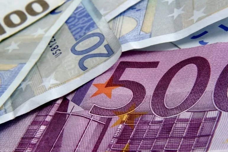Itt tart a forint szerda reggel