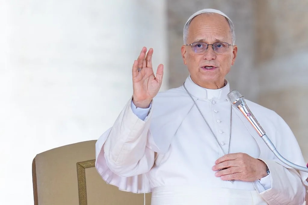 XIV. Leó pápa novemberben elutazik Dél-Amerikába